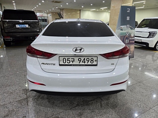 HYUNDAI AVANTE AD 2017