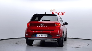HYUNDAI VENUE 2023