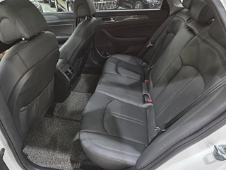 HYUNDAI LF SONATA HYBRID 2016