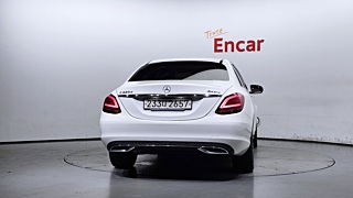 MERCEDES BENZ C-CLASS W205 2019