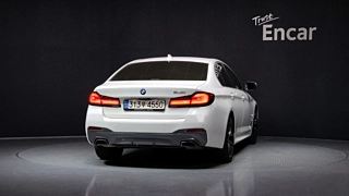 BMW 5-SERIES G30 2022