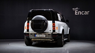 LAND ROVER DEFENDER L663 2023
