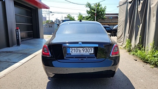 ROLLS ROYCE GHOST 2021