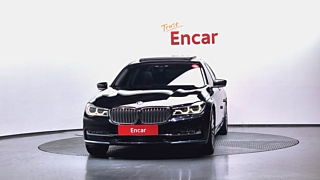 BMW 7-SERIES G11 2016