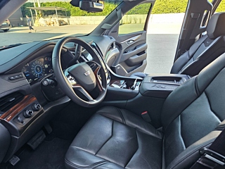 CADILLAC ESCALADE 2017