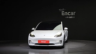 TESLA MODEL 3 2021