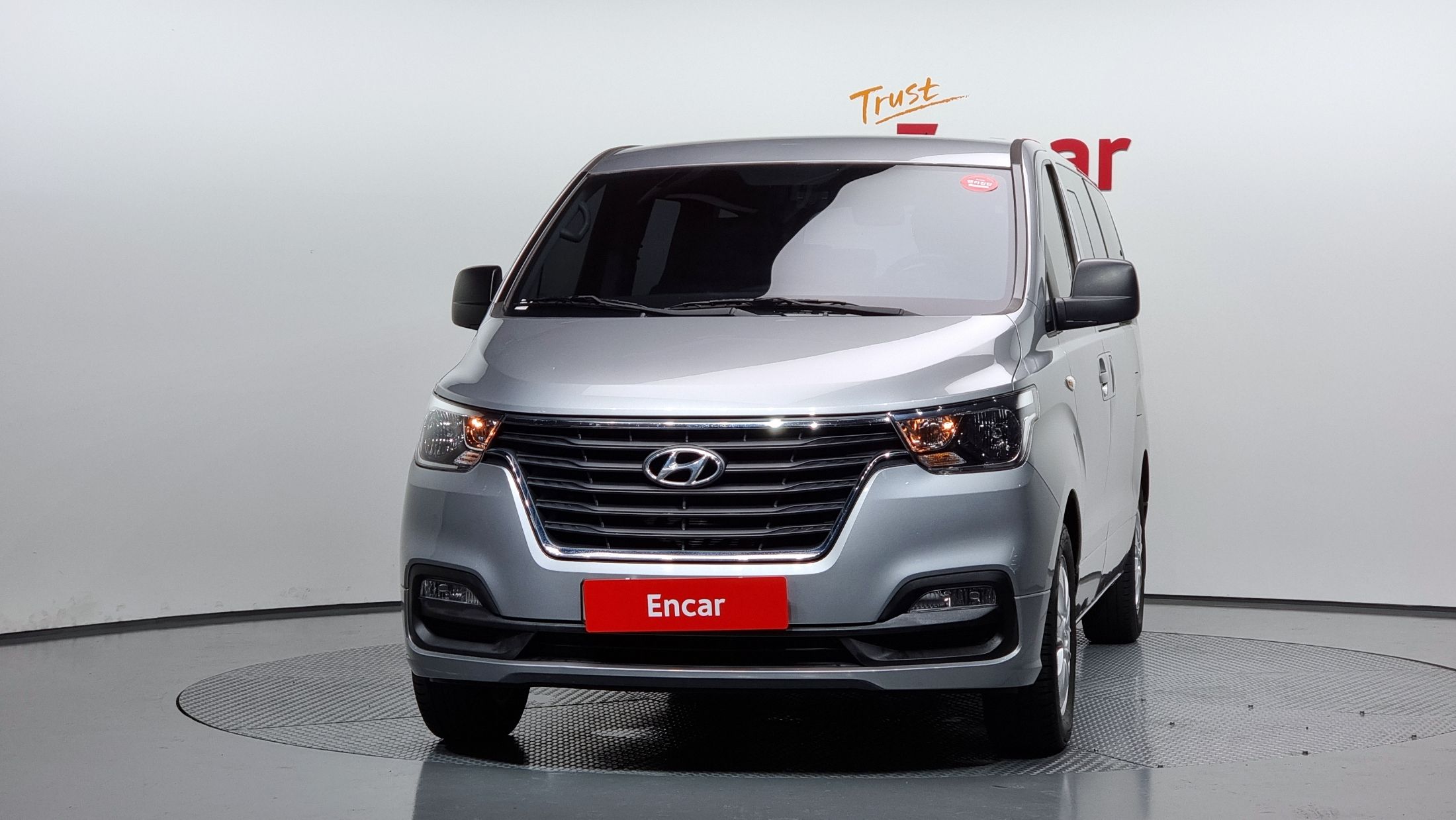 HYUNDAI STAREX GRAND 2020