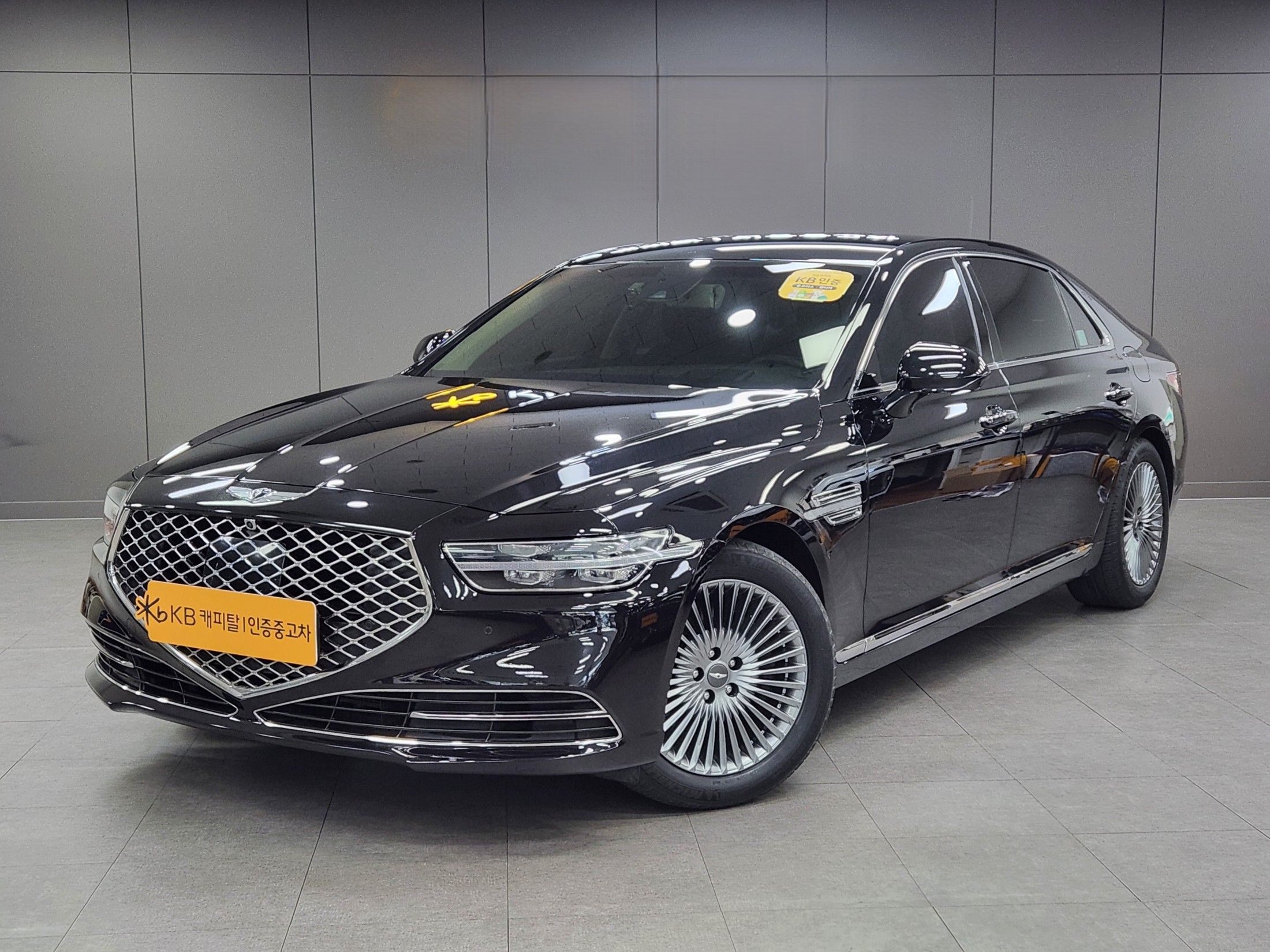 GENESIS G90 2020