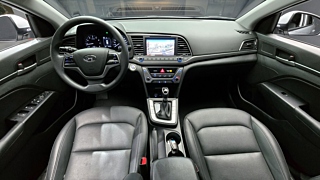 HYUNDAI AVANTE AD 2017