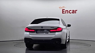 BMW 5-SERIES G30 2022