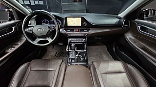 HYUNDAI GRANDEUR IG 2018