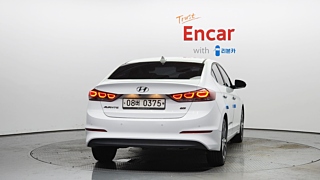 HYUNDAI AVANTE AD 2016