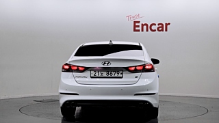HYUNDAI AVANTE AD 2017