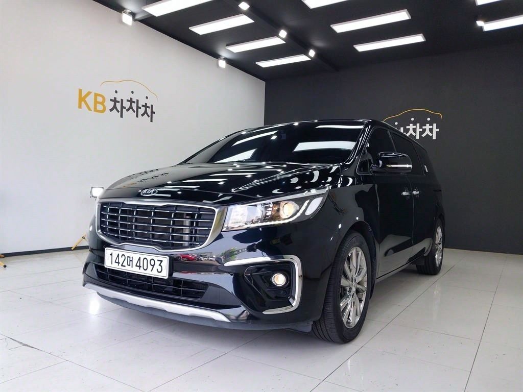 KIA CARNIVAL 2018