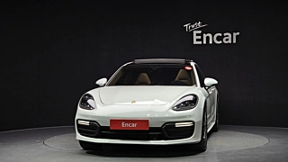 PORSCHE PANAMERA 971 2020