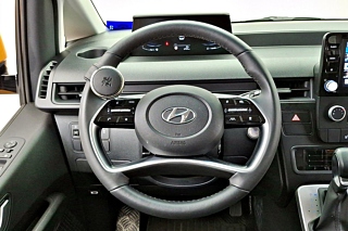 HYUNDAI STARIA 2022