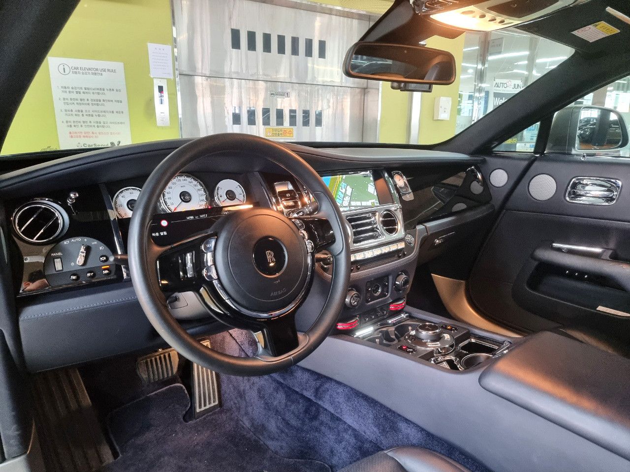 ROLLS ROYCE WRAITH 2018