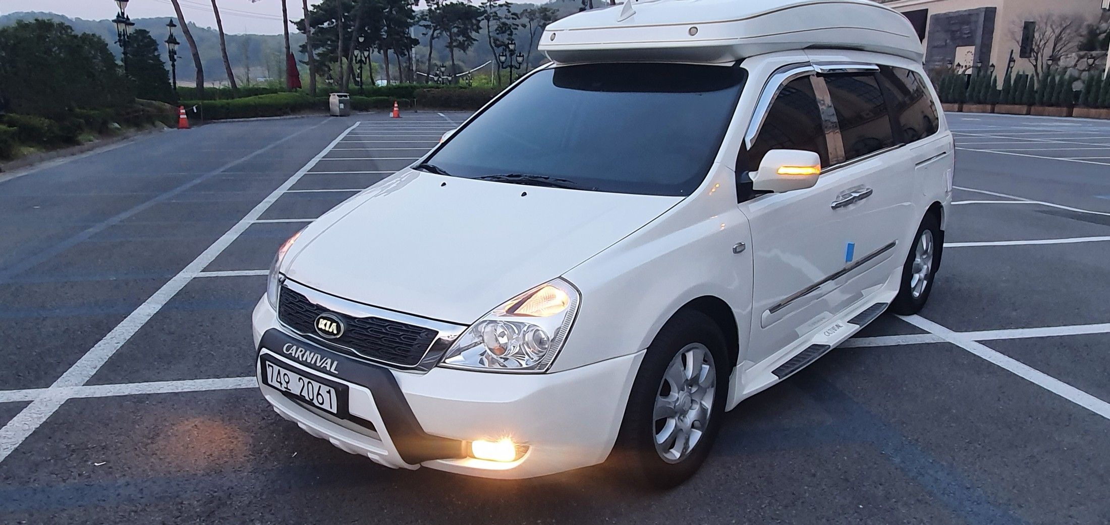 KIA CARNIVAL GRAND 2009