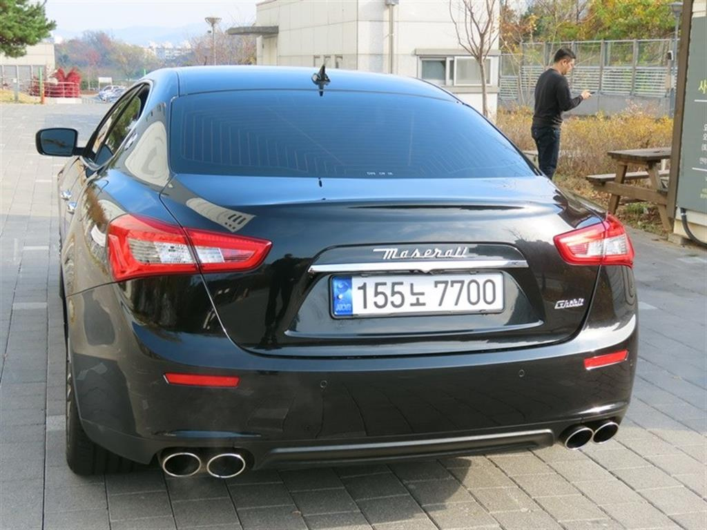 MASERATI GHIBLI 2016