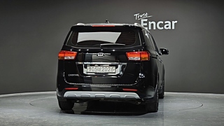 KIA CARNIVAL 2017