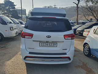 KIA CARNIVAL 2017