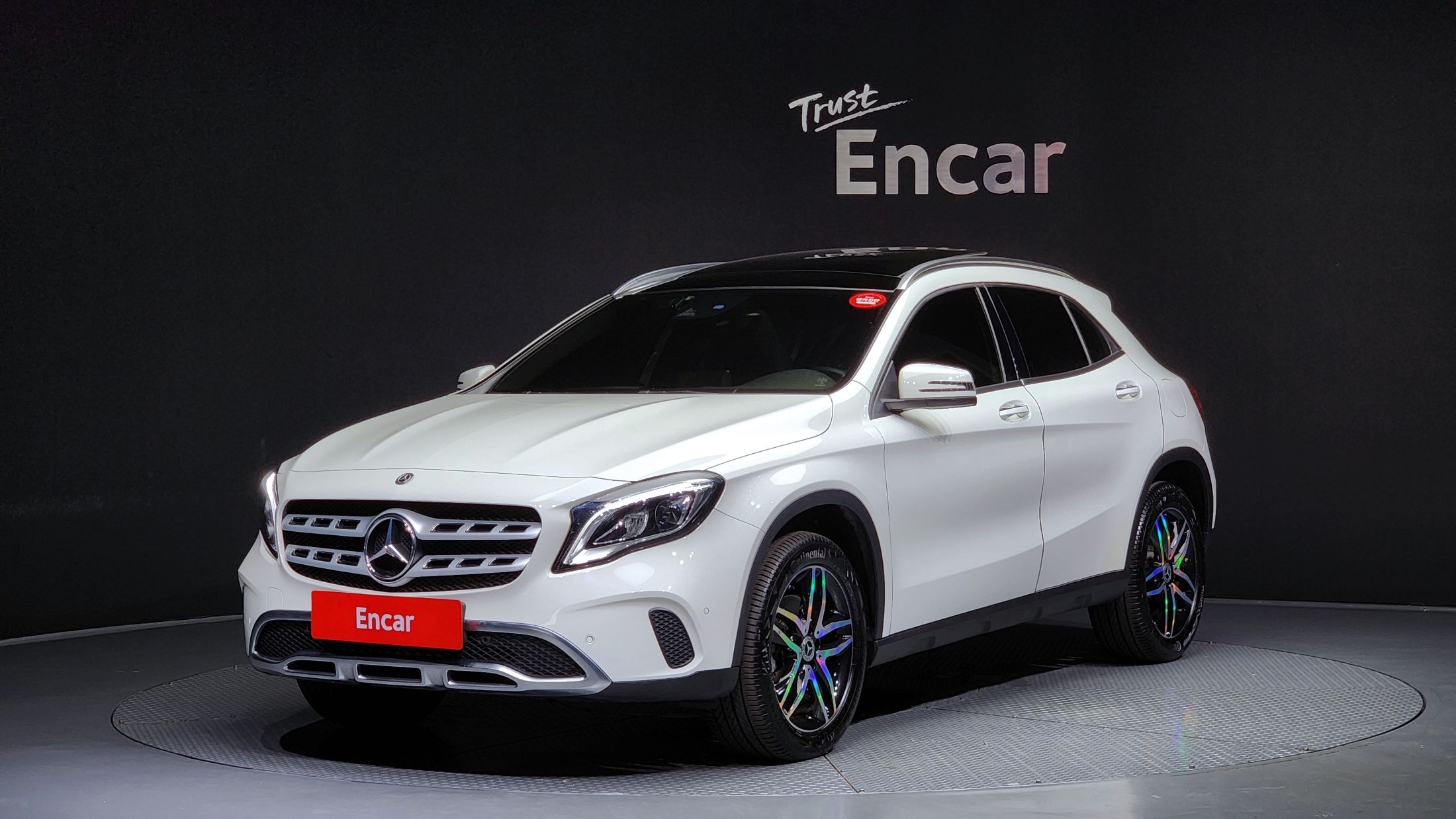MERCEDES BENZ GLA-CLASS X156