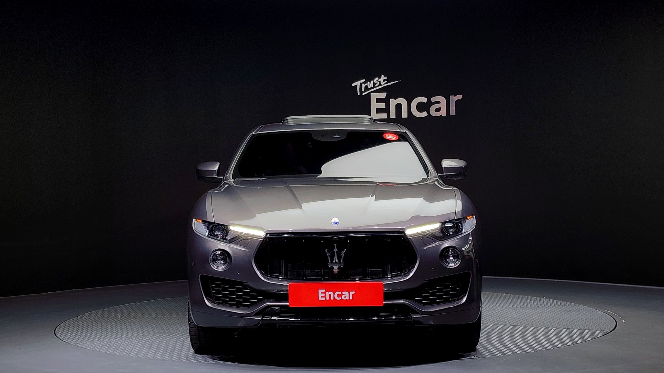 MASERATI LEVANTE 2017
