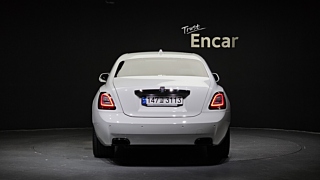 ROLLS ROYCE GHOST 2023