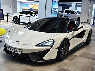 MCLAREN 570S 2019