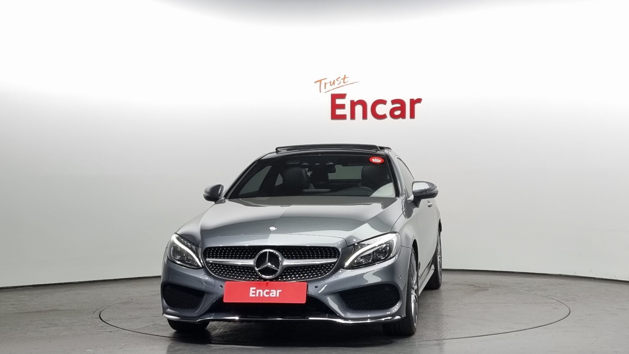 MERCEDES BENZ C-CLASS W205 2016