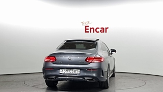 MERCEDES BENZ C-CLASS W205 2016