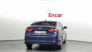 HYUNDAI AVANTE AD 2017