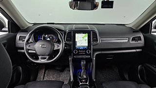 SAMSUNG QM6 2022