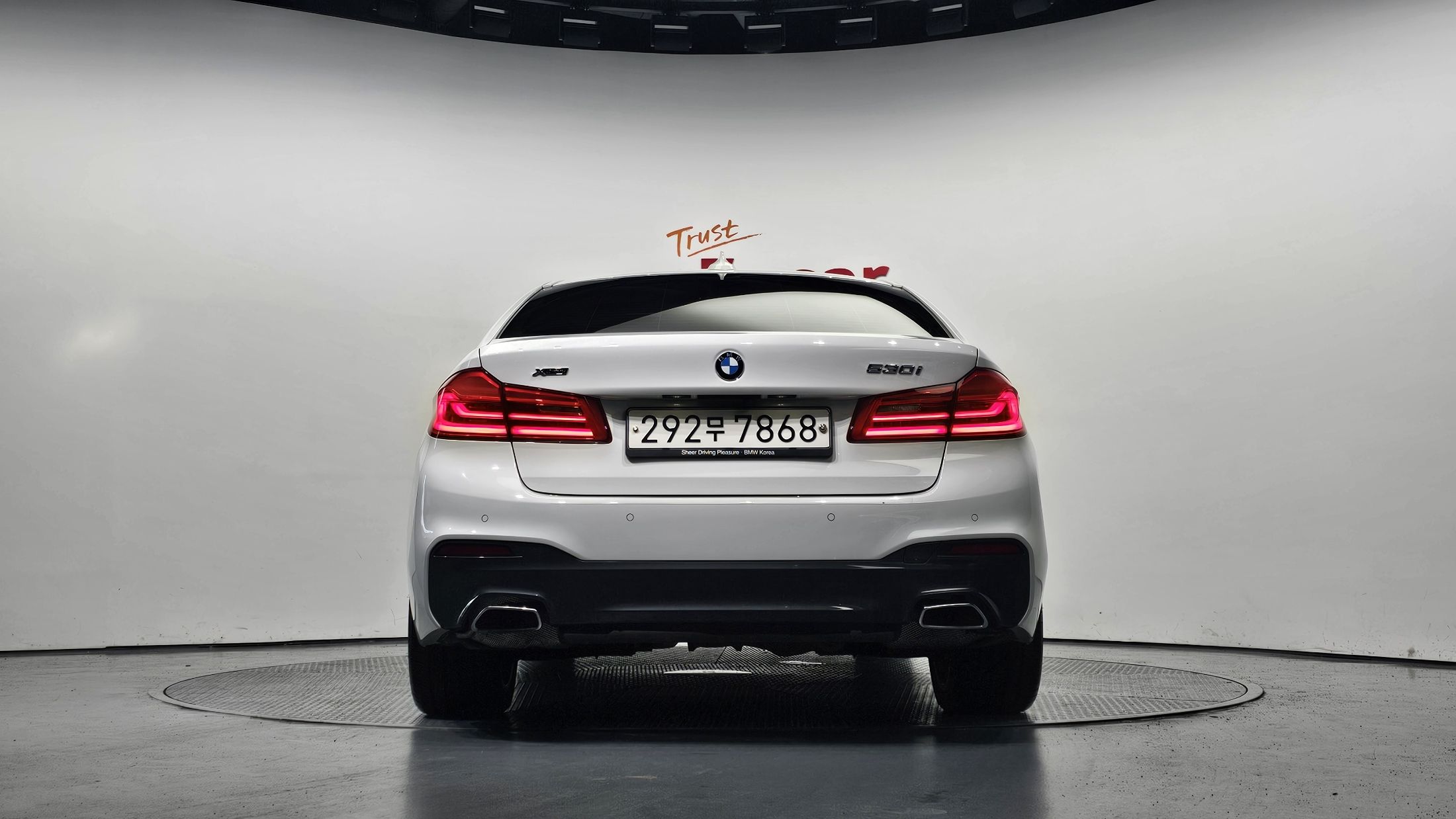 BMW 5-SERIES G30 2020
