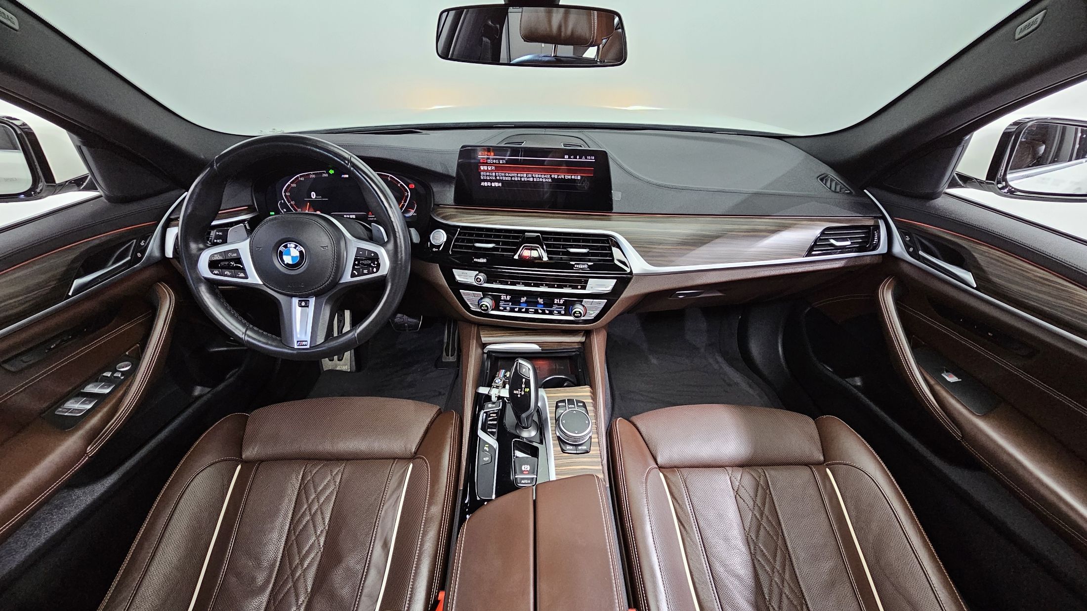 BMW 5-SERIES G30 2020