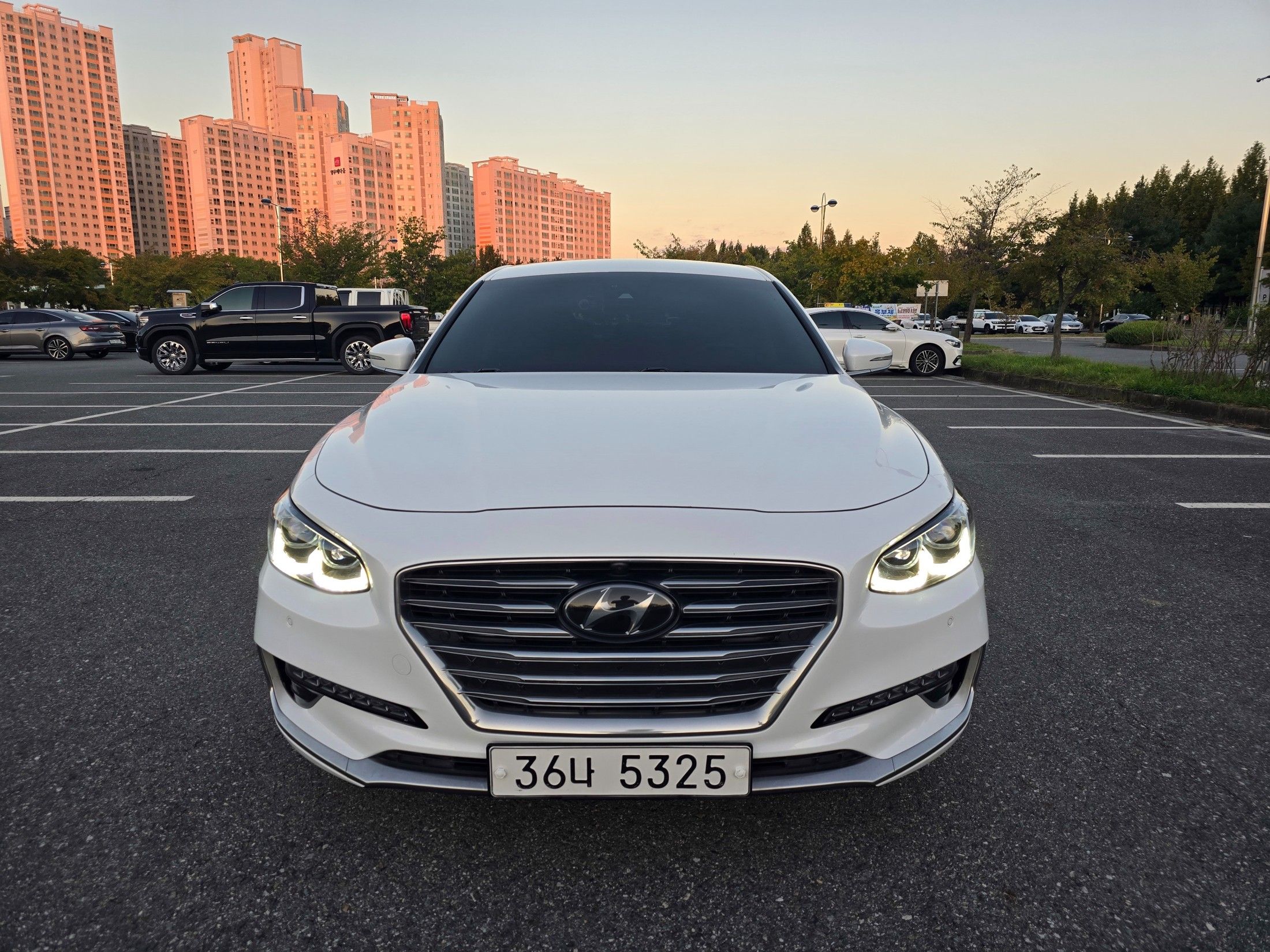 HYUNDAI GRANDEUR IG HYBRID 2017