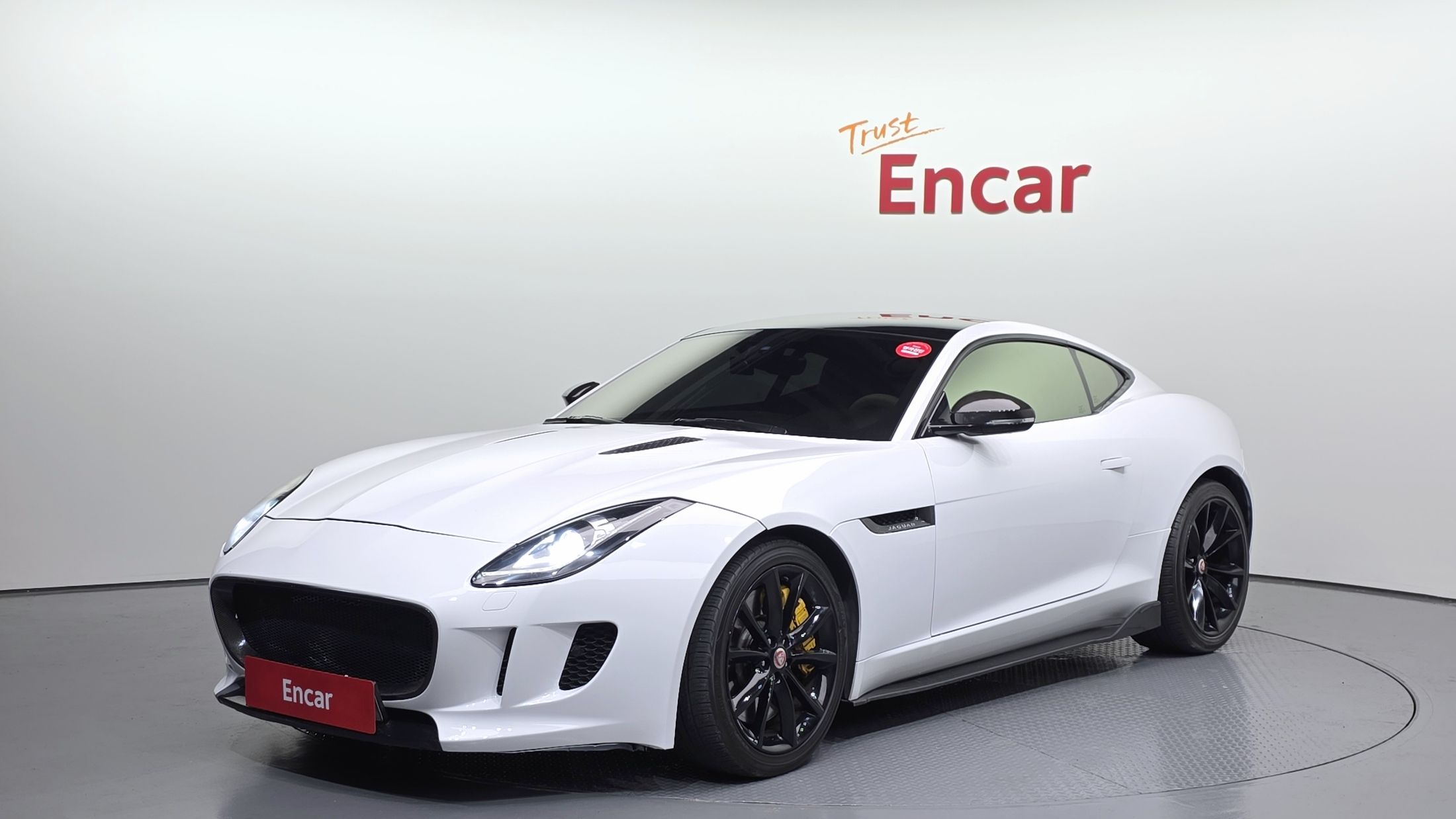 JAGUAR F-TYPE