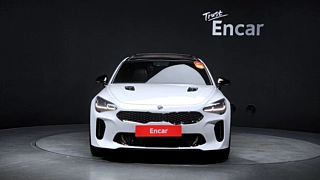 KIA STINGER 2020