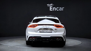 KIA STINGER 2020