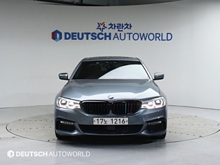 BMW 5-SERIES G30 2018