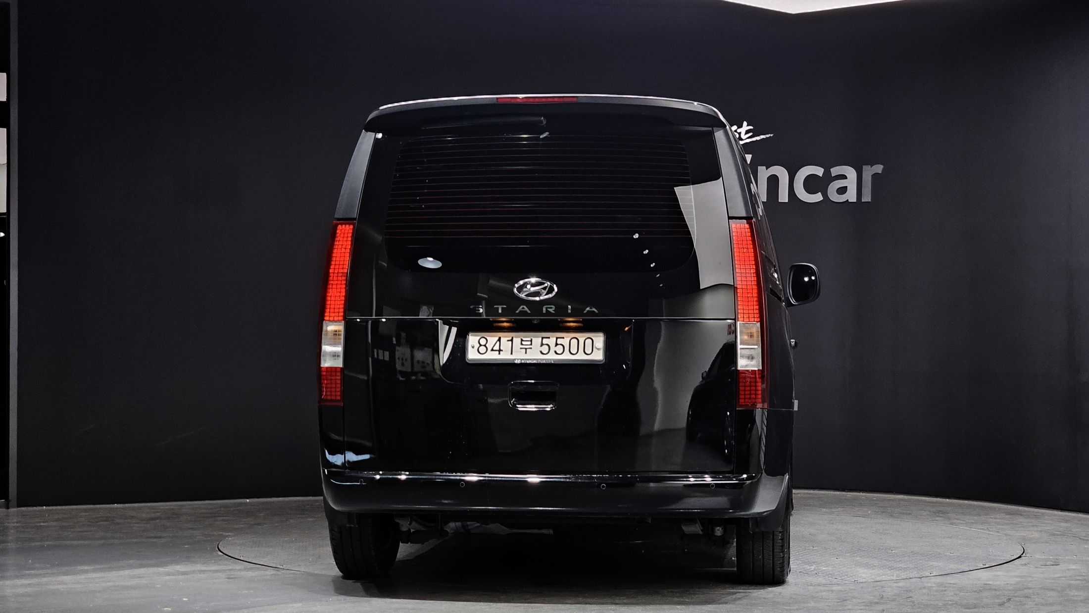 HYUNDAI STARIA 2021