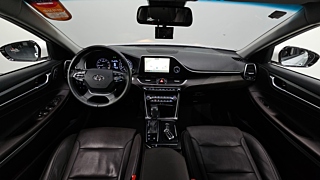 HYUNDAI GRANDEUR IG 2017