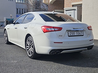 MASERATI GHIBLI 2017