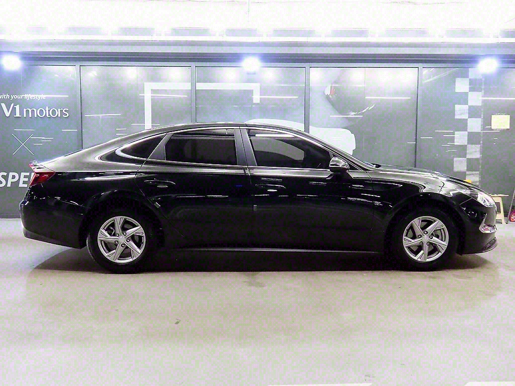 HYUNDAI SONATA DN8 2021