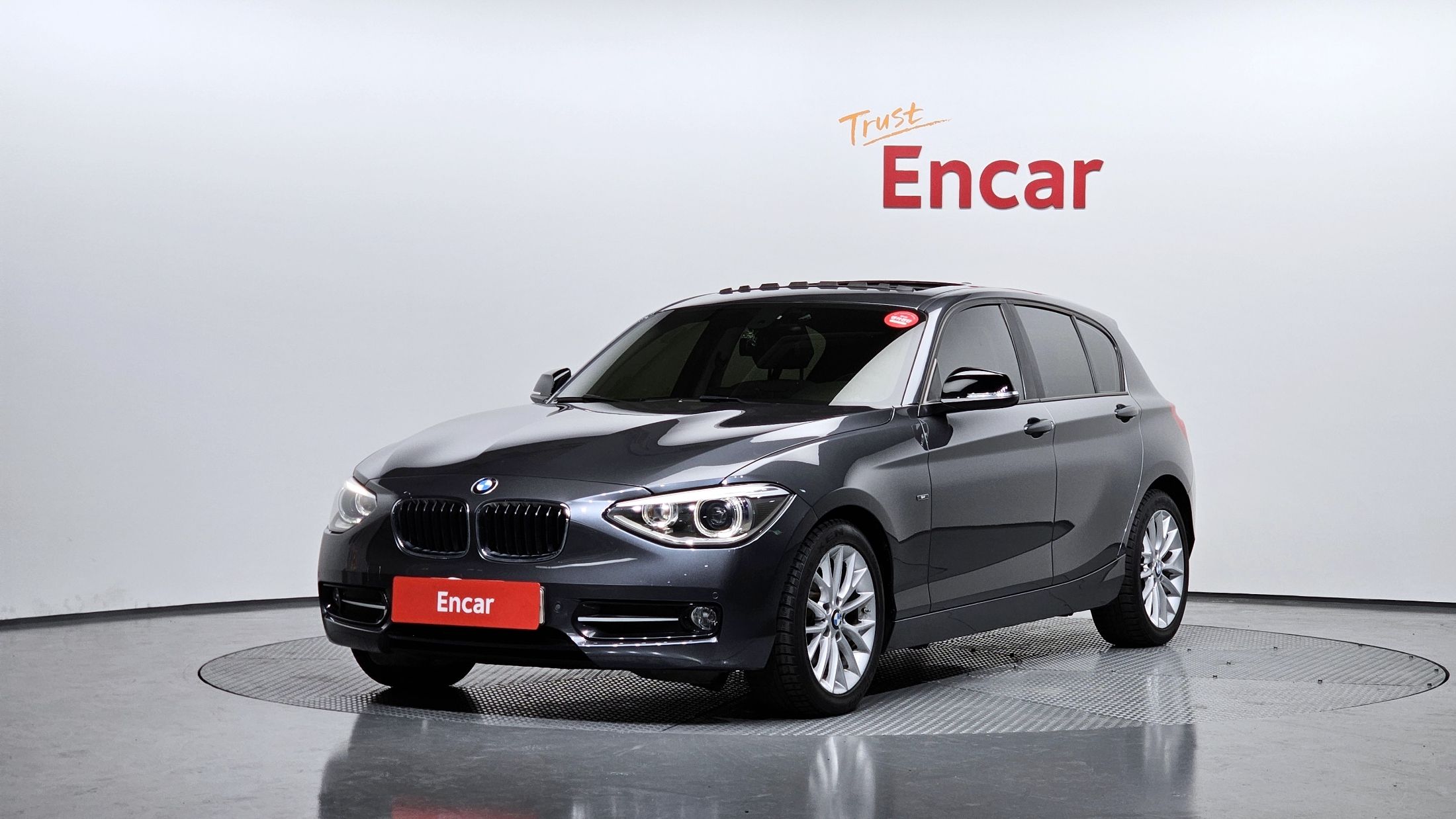 BMW 1-SERIES F20 2015