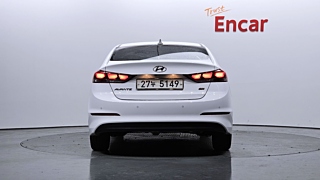 HYUNDAI AVANTE AD 2017
