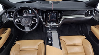 VOLVO V60 CROSS COUNTRY 2020