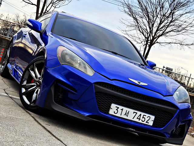 HYUNDAI GENESIS COUPE 2011