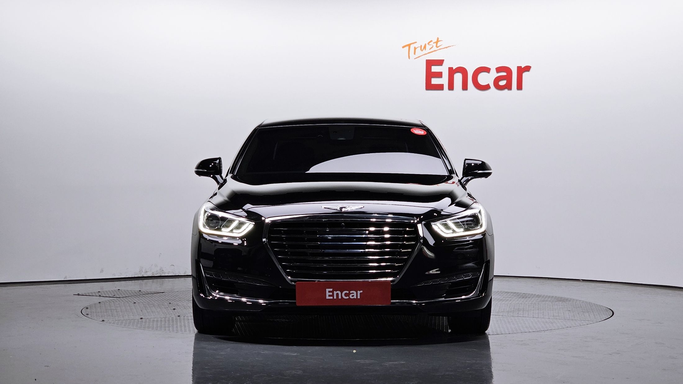 GENESIS EQ900 2016