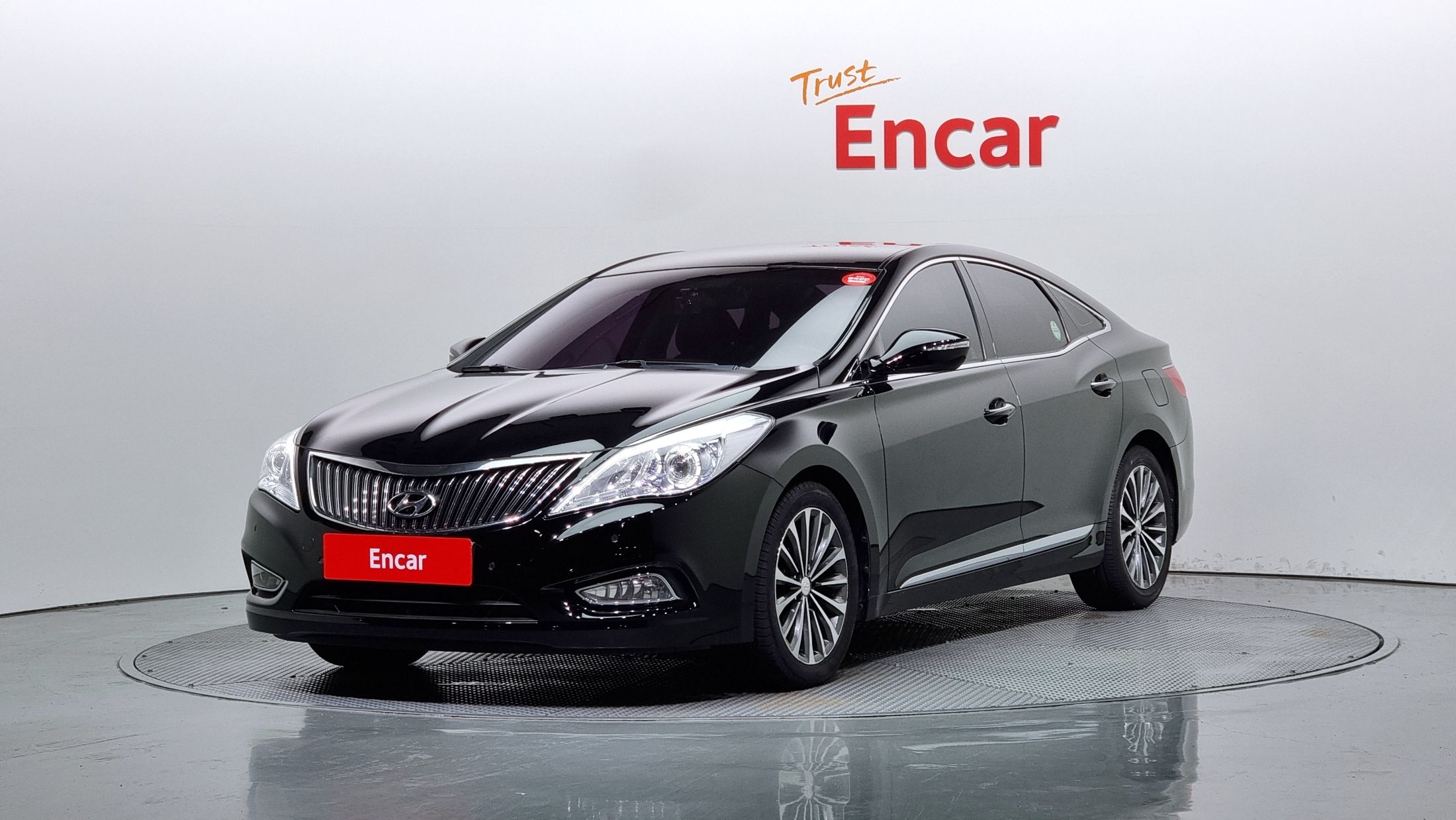 HYUNDAI GRANDEUR HG 2013